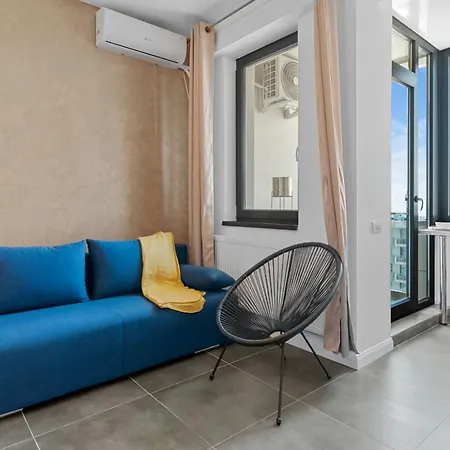 Апартаменты With Sea View & Pool Acces