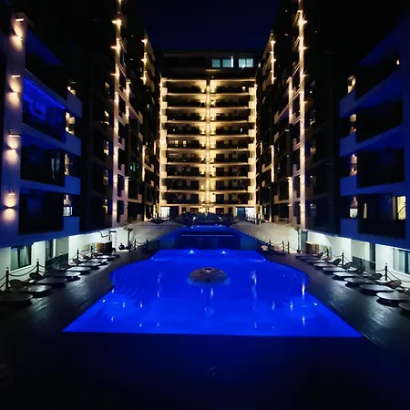 With Sea View & Pool Acces *