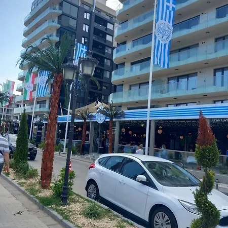 With Sea View & Pool Acces Năvodari