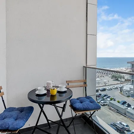 With Sea View & Pool Acces Apartment