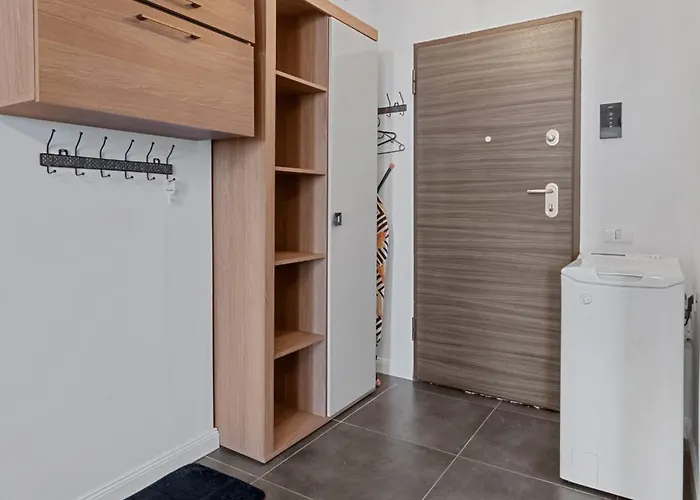 公寓 With Sea View & Pool Acces *