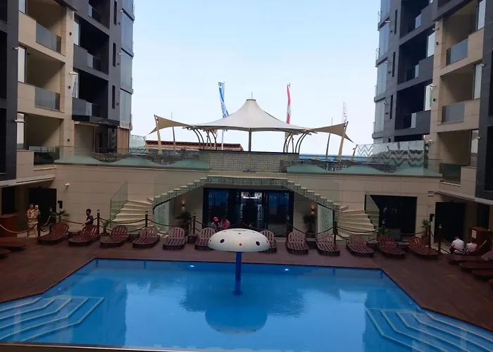 With Sea View & Pool Acces 公寓 那沃达利